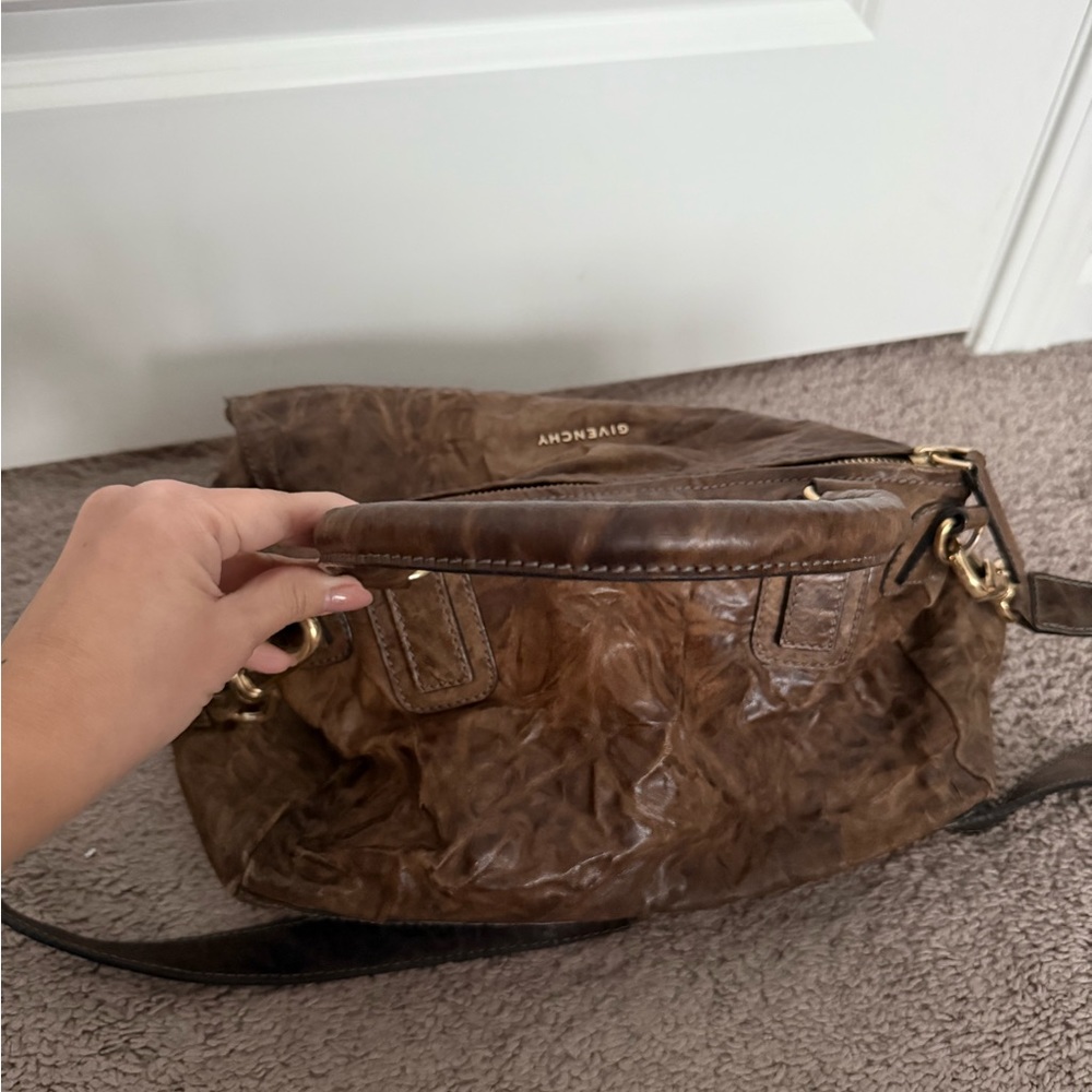 Givenchy Pandora Medium Bag - Picture 6 of 9